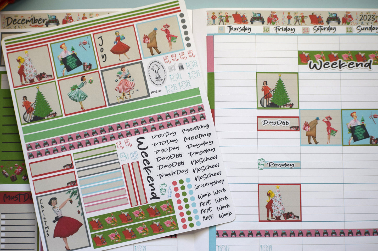 Plum Paper 7x9 ME Weekly Planner Sticker Kit #15, Retro Christmas