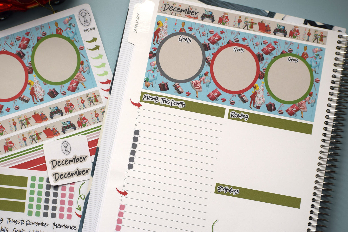 Plum Paper 8.5x11 Monthly Dashboard Planner Stickers #15 Retro Christmas