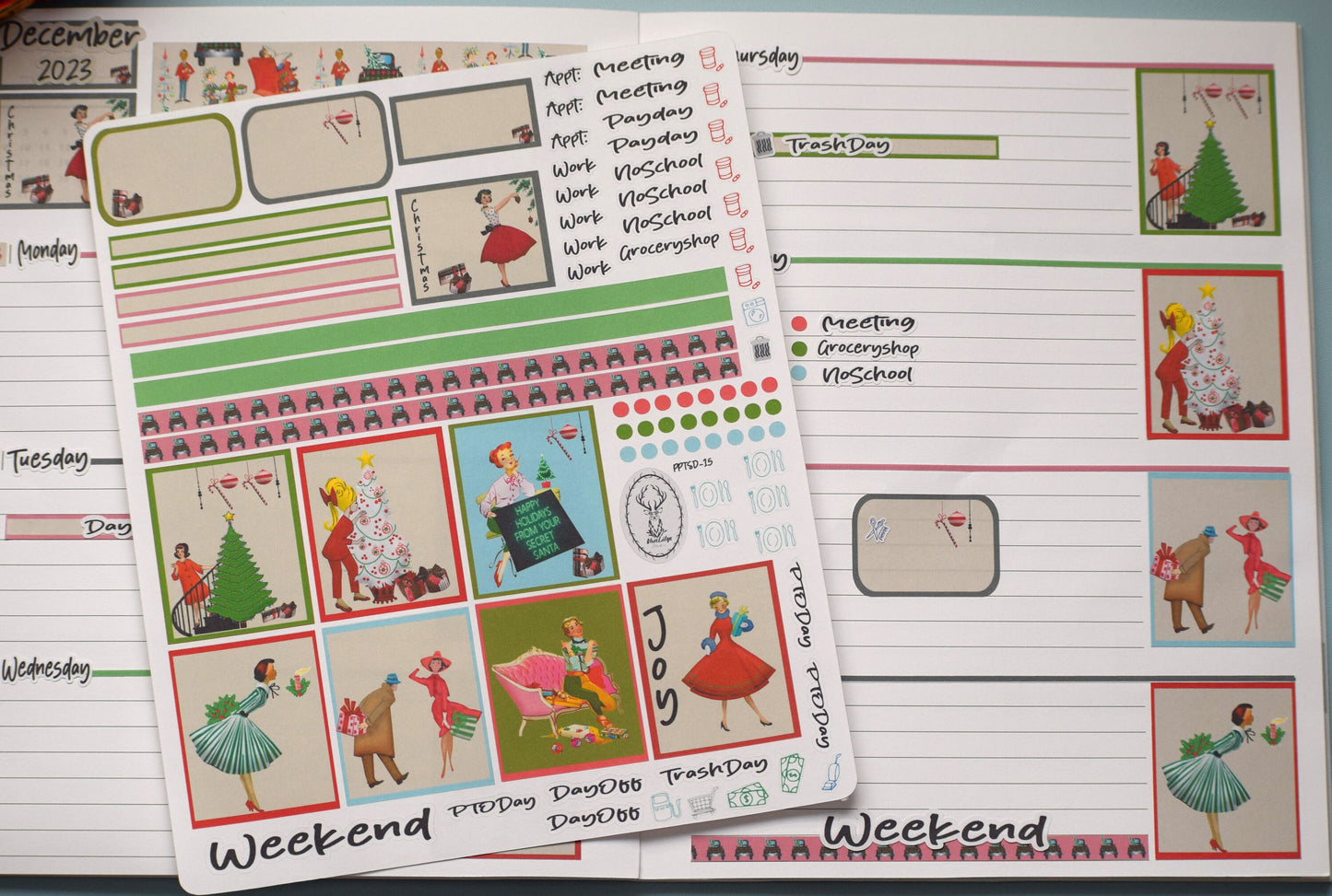 Plum Paper 7x9 Two Sided Days Weekly Planner Sticker Kit #15, Retro Christmas