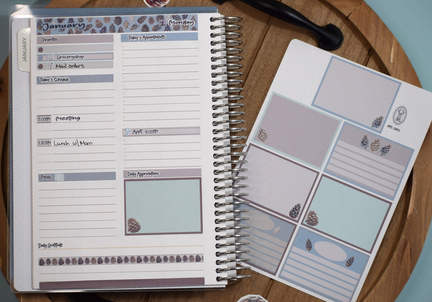 Plum Paper A5 Daily Weekly Planner Sticker Kit #18, Winter of Pinecones