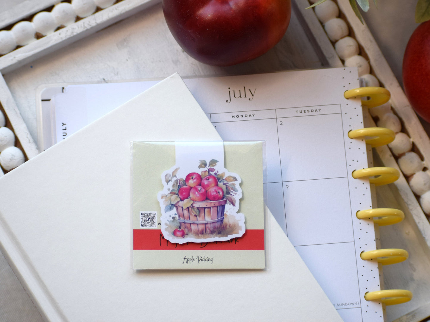 Magnetic Bookmarks, Apple Picking