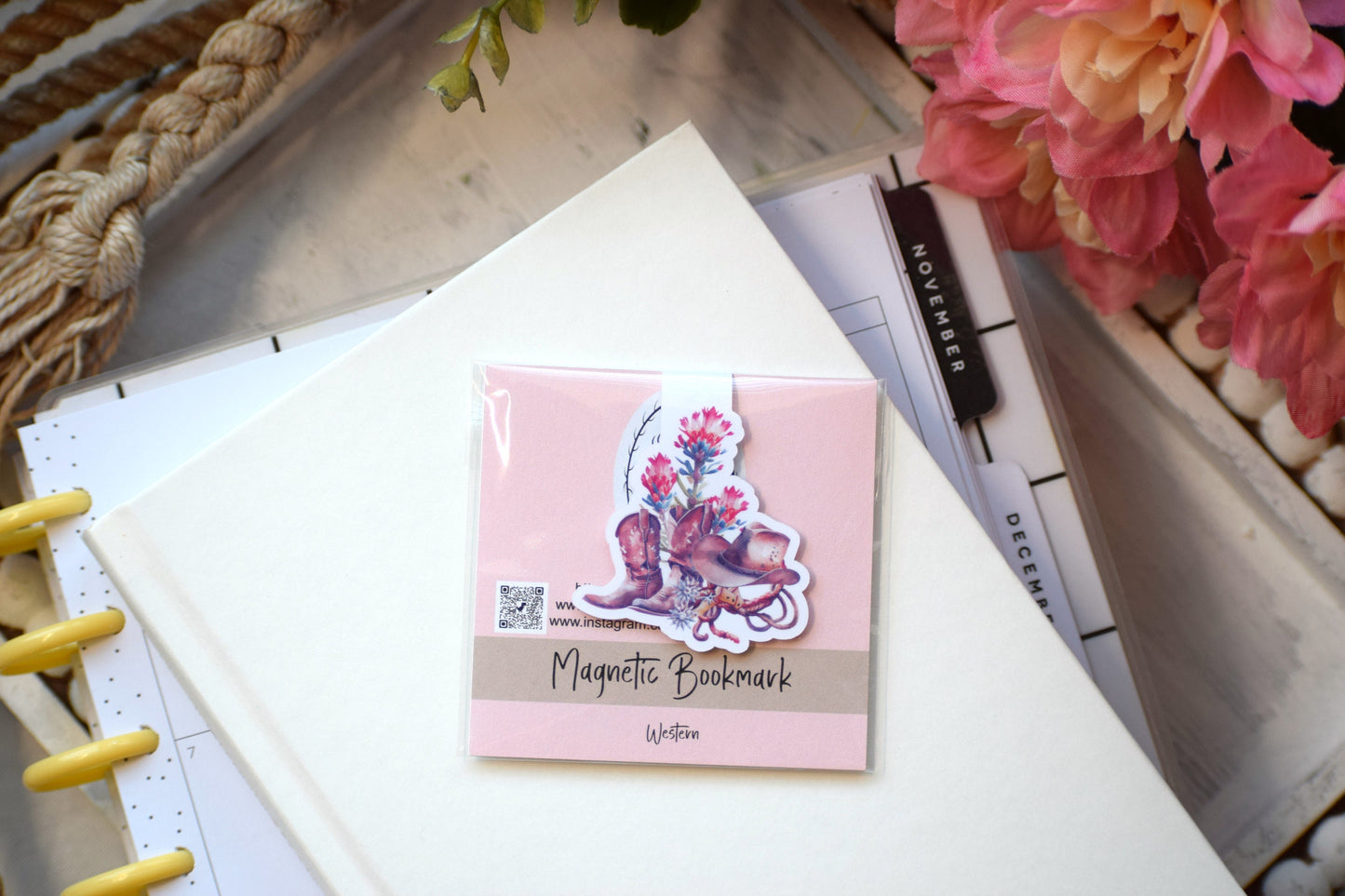 Magnetic Bookmarks, Blush Western